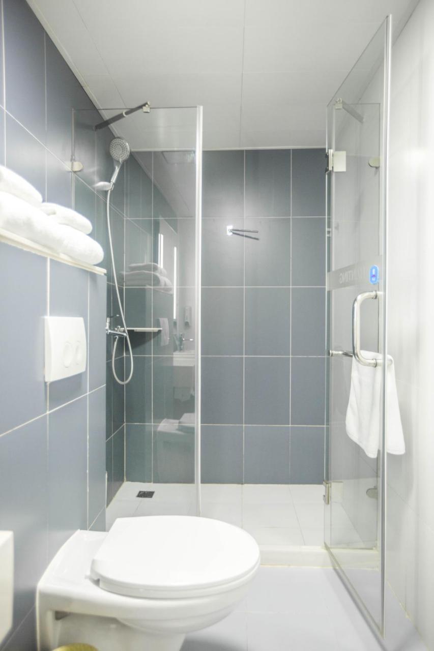 Hanting Premium Hotel Shanghai Plaza 66 Экстерьер фото