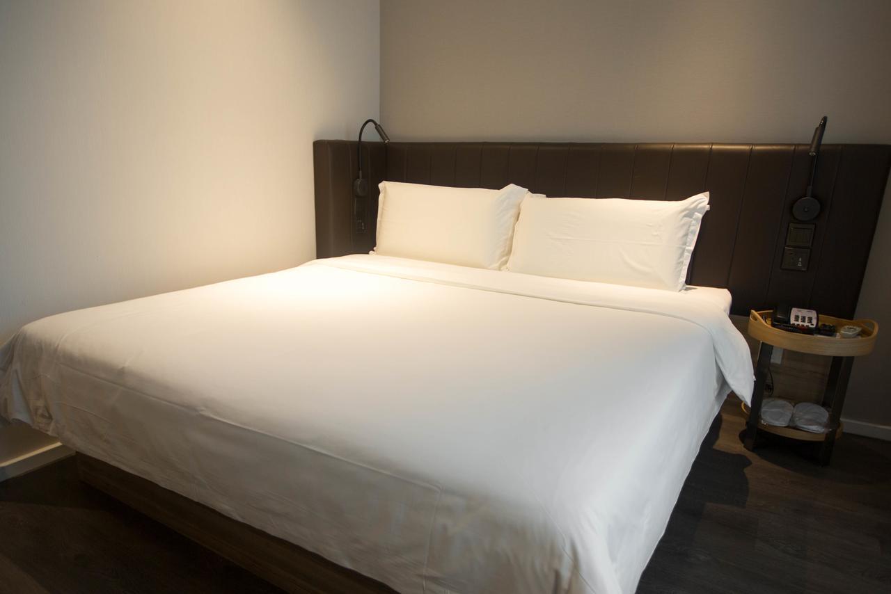 Hanting Premium Hotel Shanghai Plaza 66 Экстерьер фото